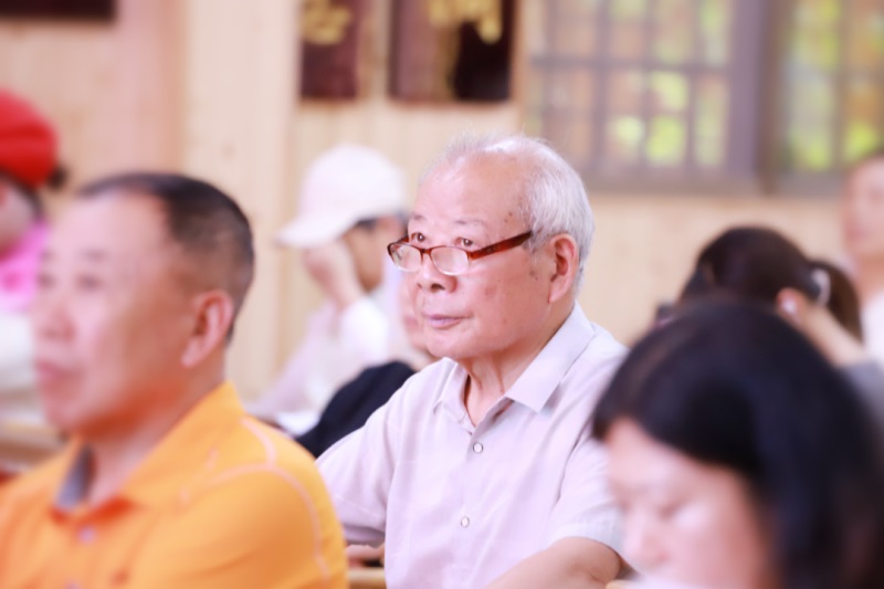 我在爸媽在線家人康養(yǎng)基地做心身同調(diào)的真實感受