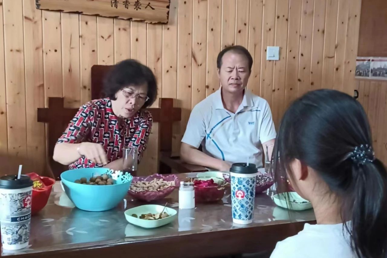 1728611216492670.jpg 1728611216492670.jpg