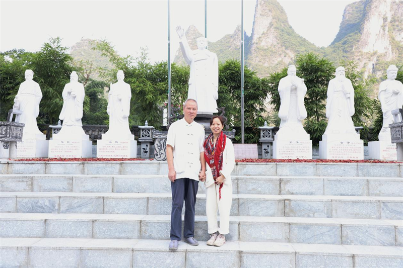 1729305687183842.png 3.png