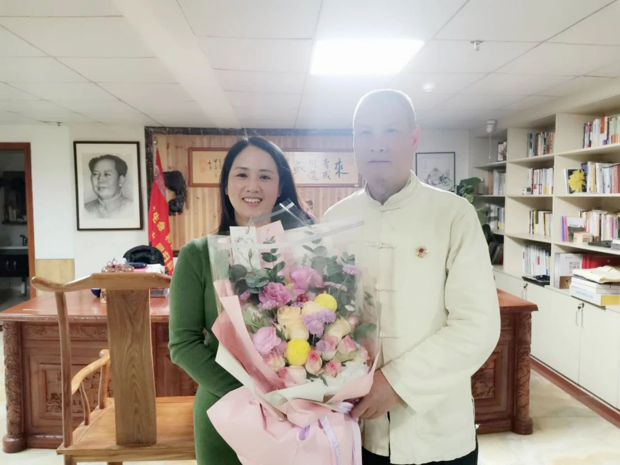 1729384736402183.jpg 1729384736402183.jpg