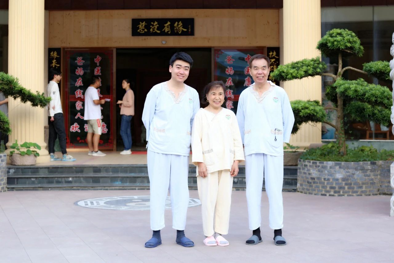 1729385936488754.jpg 1729385936488754.jpg