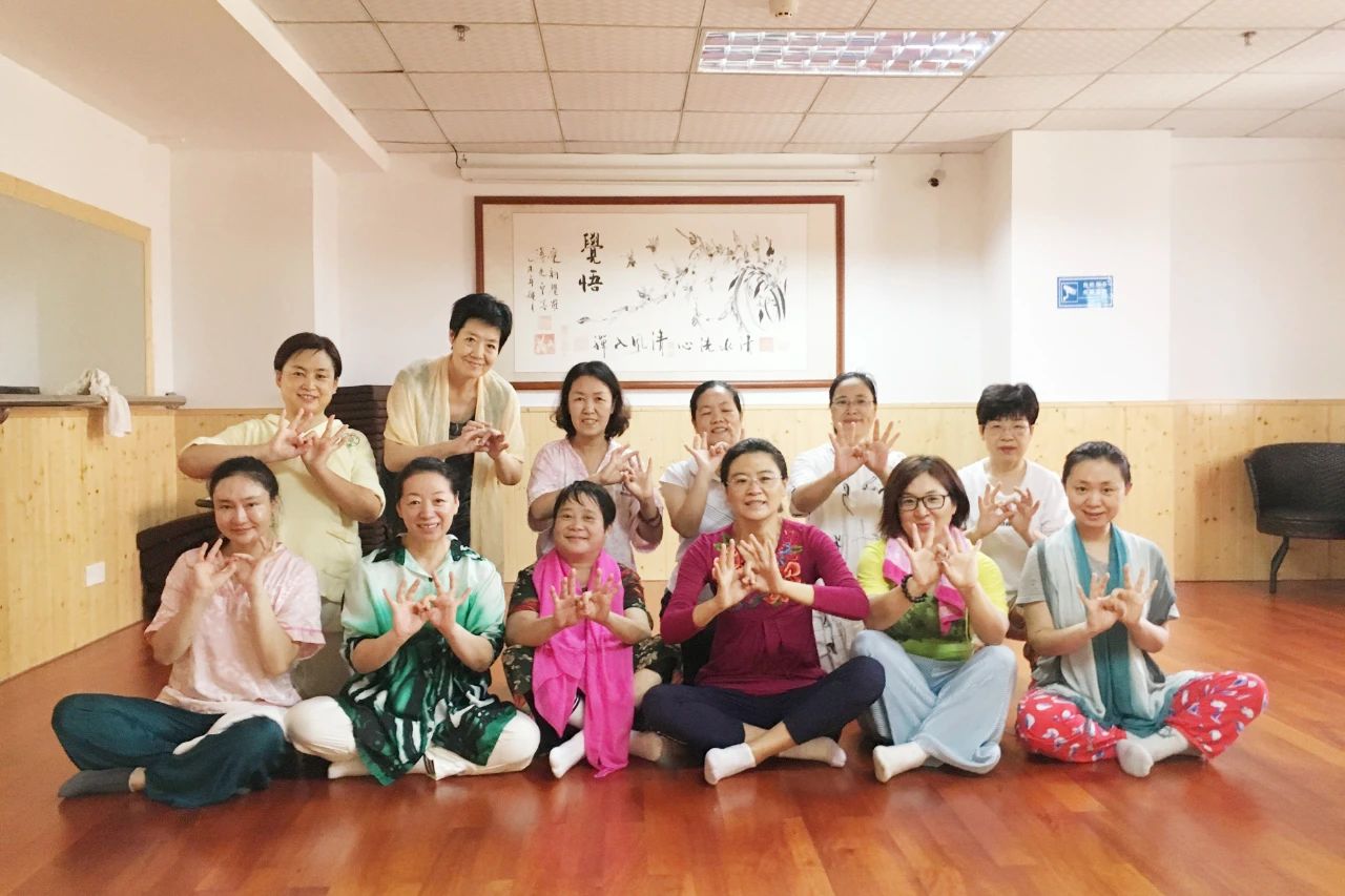 1729394928105801.jpg 1729394928105801.jpg