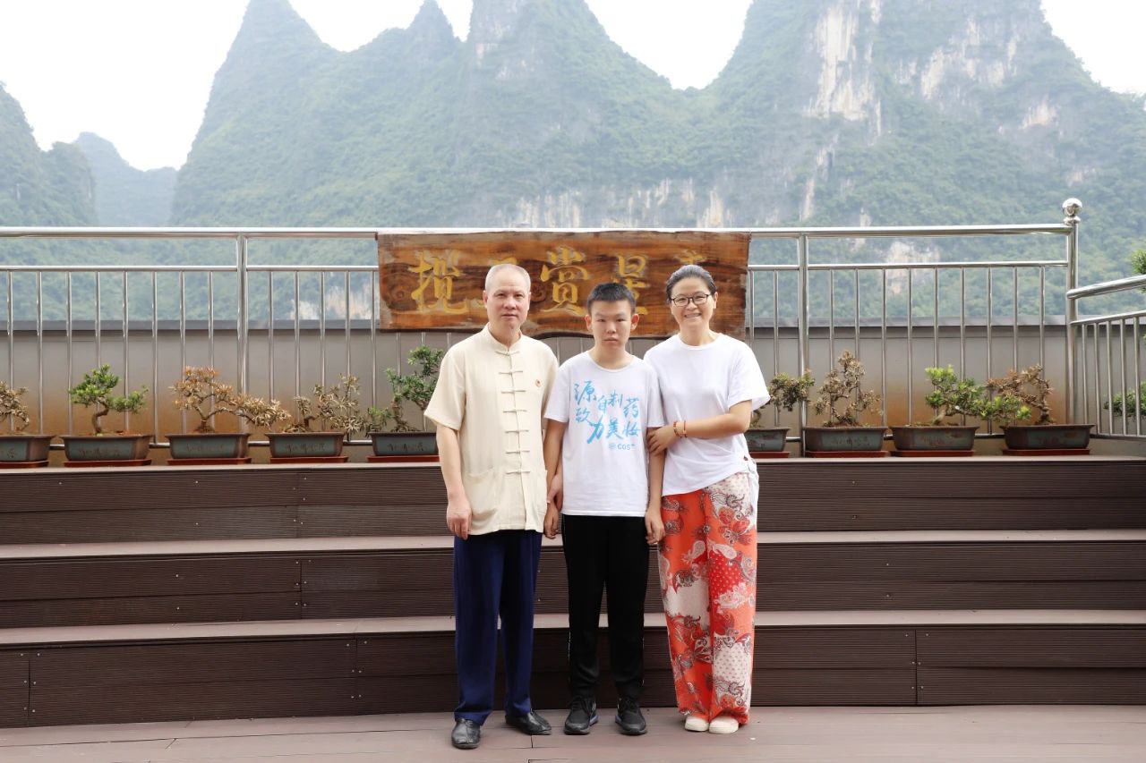 1729395018693057.jpg 1729395018693057.jpg