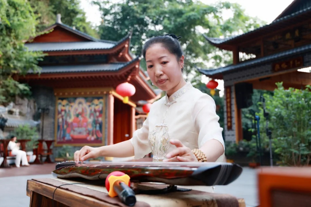 1729415329307874.jpg 1729415329307874.jpg