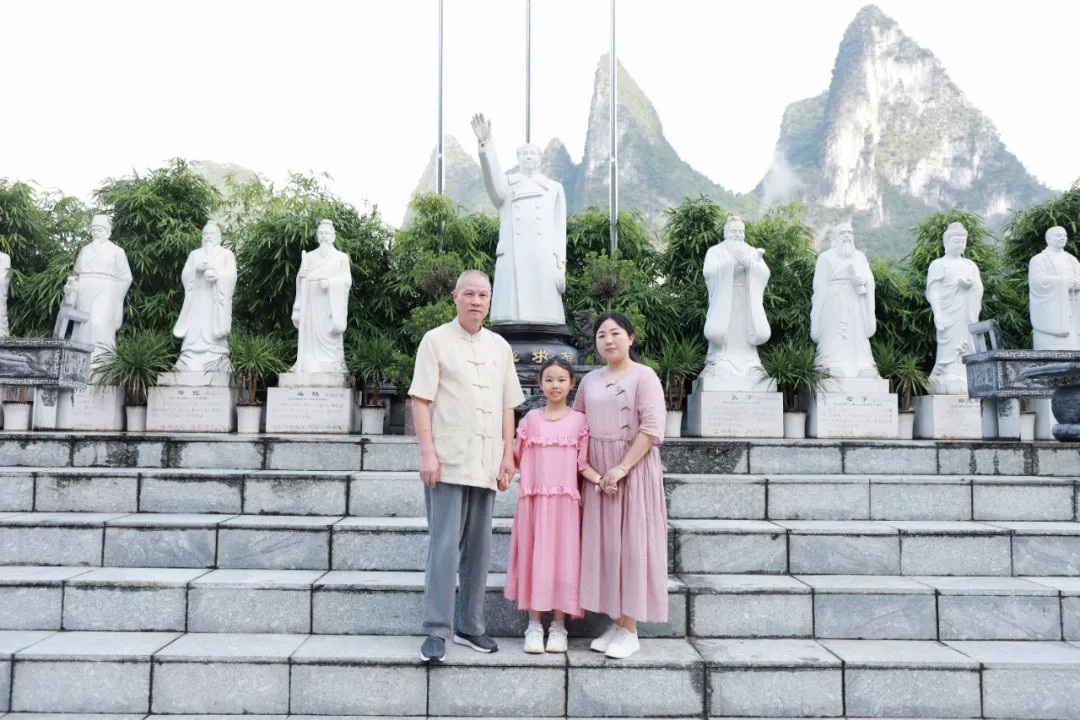 1729416777755760.jpg 1729416777755760.jpg