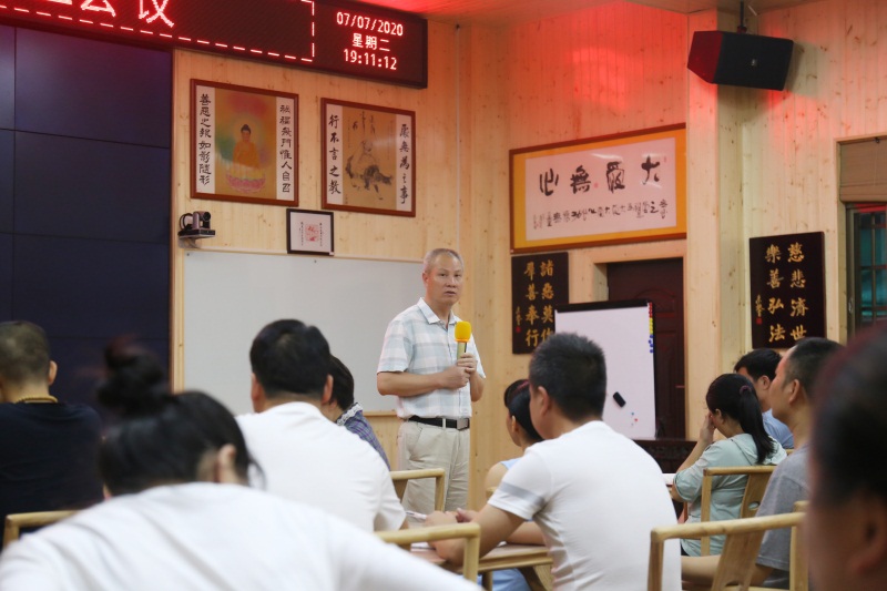 1731830927812475.jpg 1594212873761294.jpg