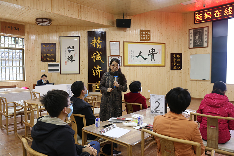 1731834034131384.jpg 1587009041918585.jpg