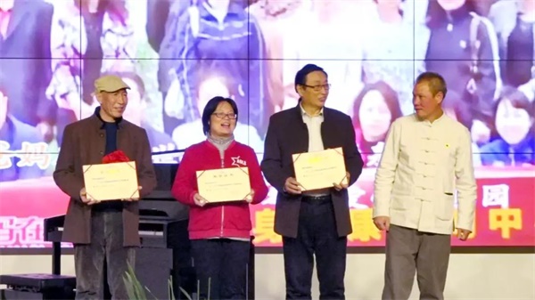 1731835082855592.jpg 1579185330859842.jpg