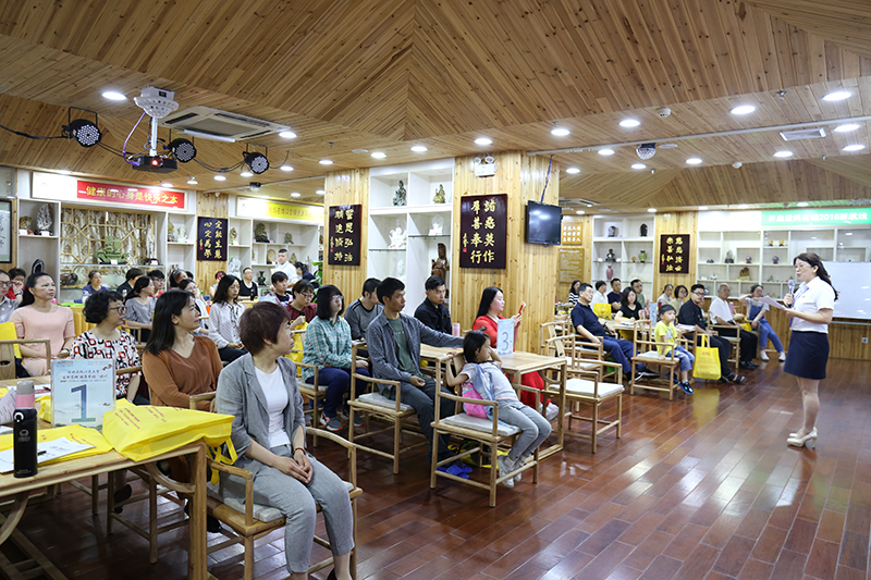 1731978493716352.jpg 1556792550783851.jpg