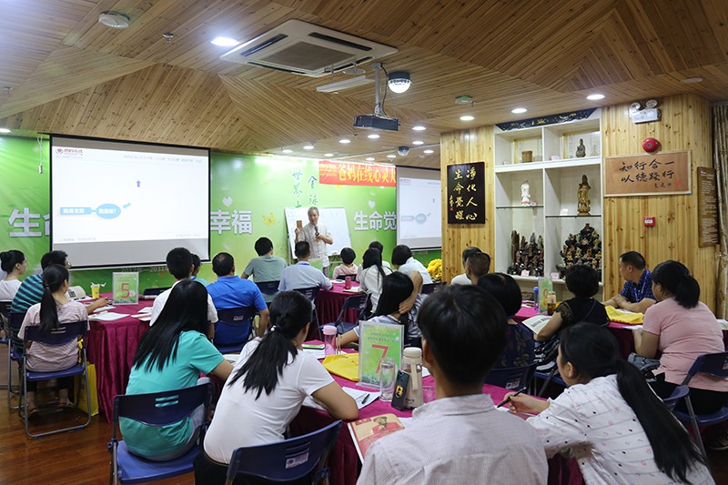 1731996341869113.jpg 1532859498692636.jpg