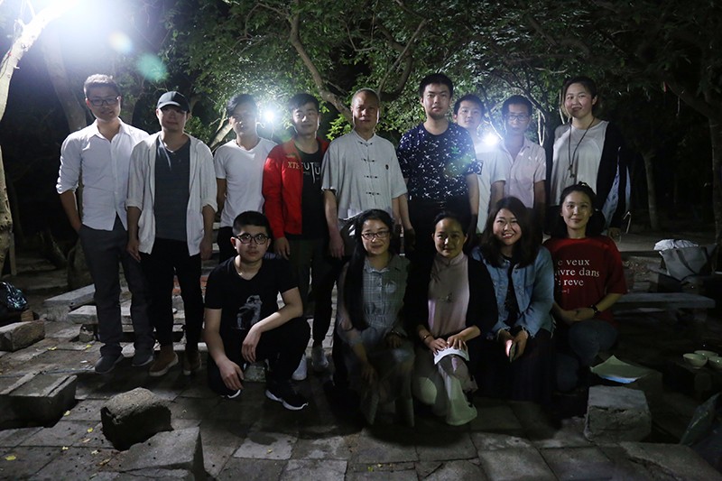 1731999287292803.jpg 1524914143882328.jpg