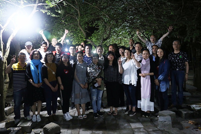 1731999370407846.jpg 1524914143223975.jpg