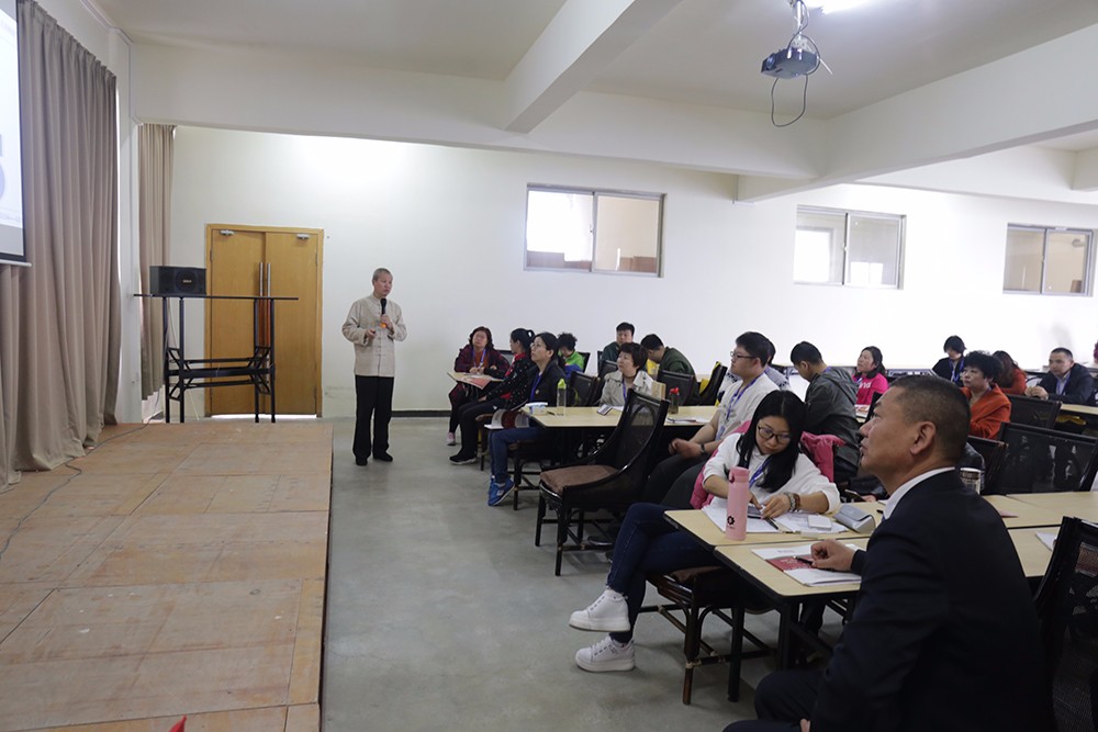 1732001900573724.jpg 1520693539370629.jpg