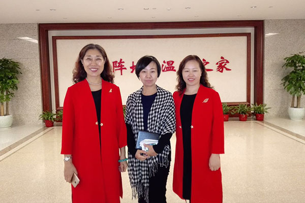 相片6-3左呂明臻中馬處長(zhǎng),右吳巍.jpg 相片6-3左呂明臻中馬處長(zhǎng),右吳巍.jpg