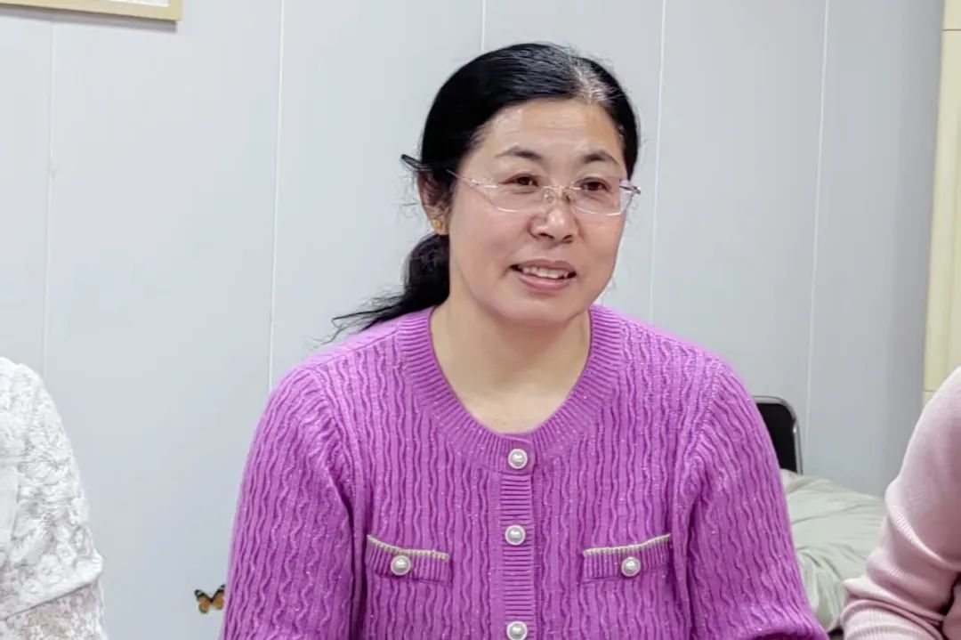 1740445732928989.jpg 1740445732928989.jpg