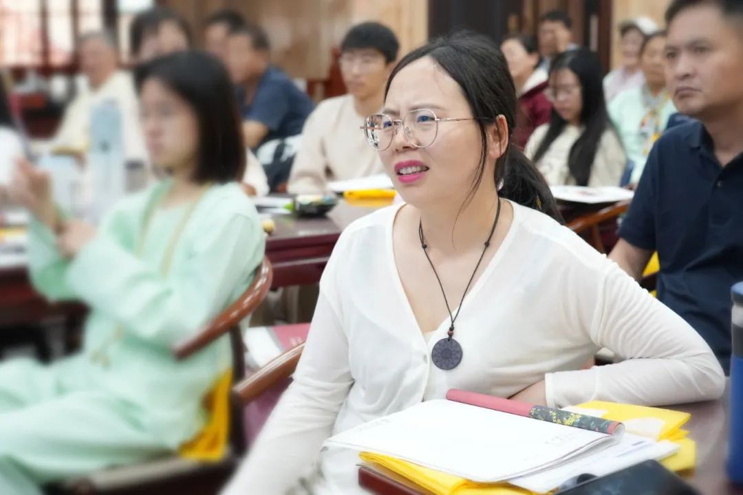 1749885361430102.jpg 1749885361430102.jpg