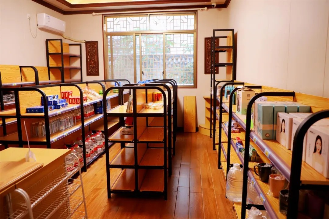 1751072368343823.jpg 1751072368343823.jpg