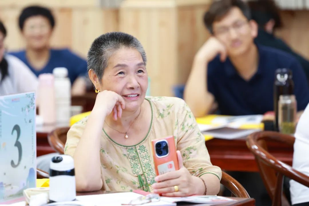 1752976504299329.jpg 1752976504299329.jpg